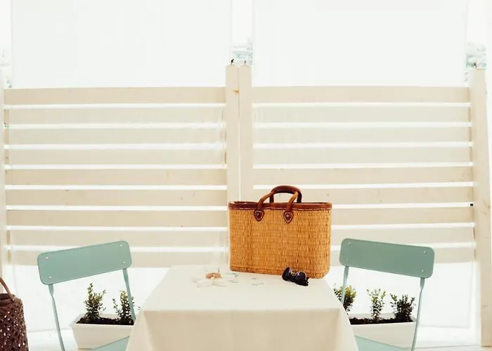 Bed & Breakfast Il Mare In Stanza 3*